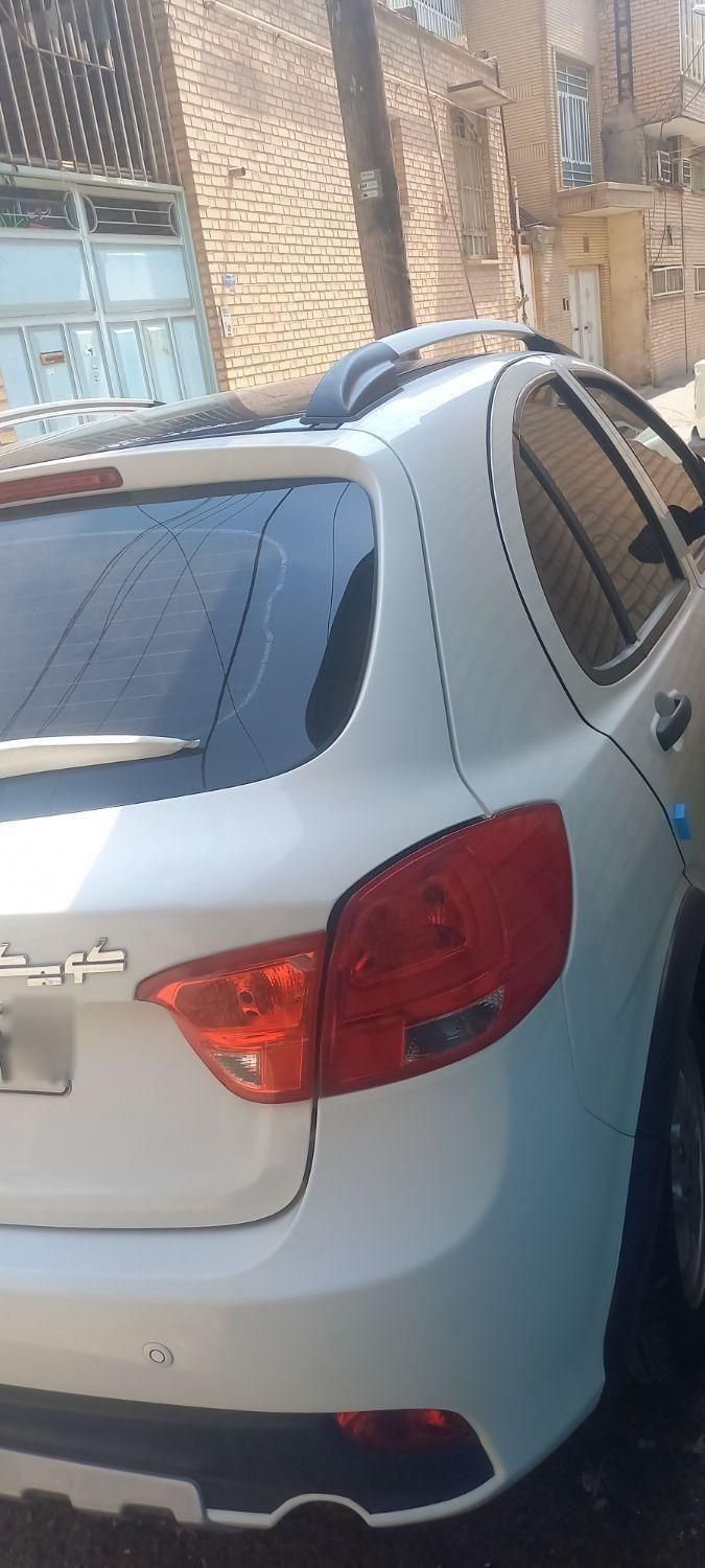 کوییک R دنده‌ای - 1401
