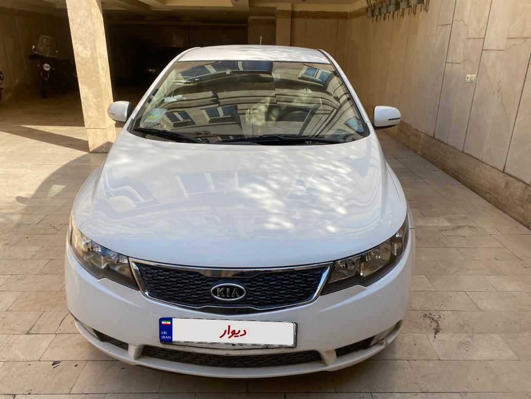 کیا سراتو 2.0 لیتر اتوماتیک GT لاین - 2016