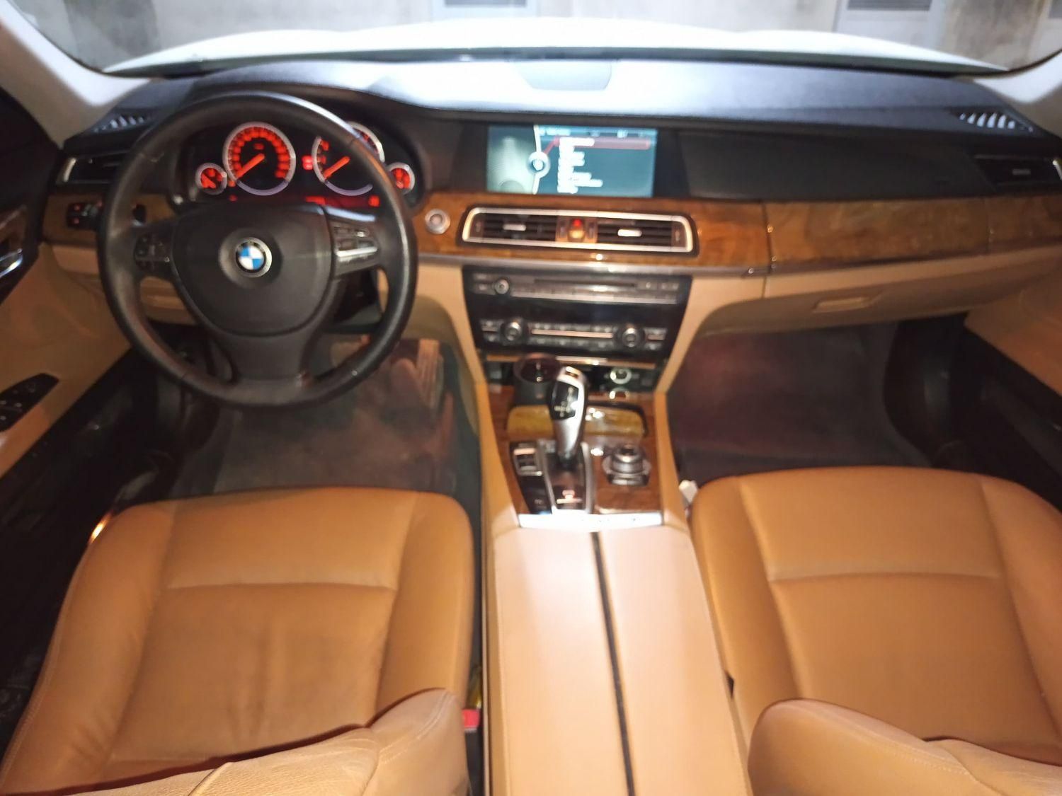 ب ام و سری 7 730li - 2011