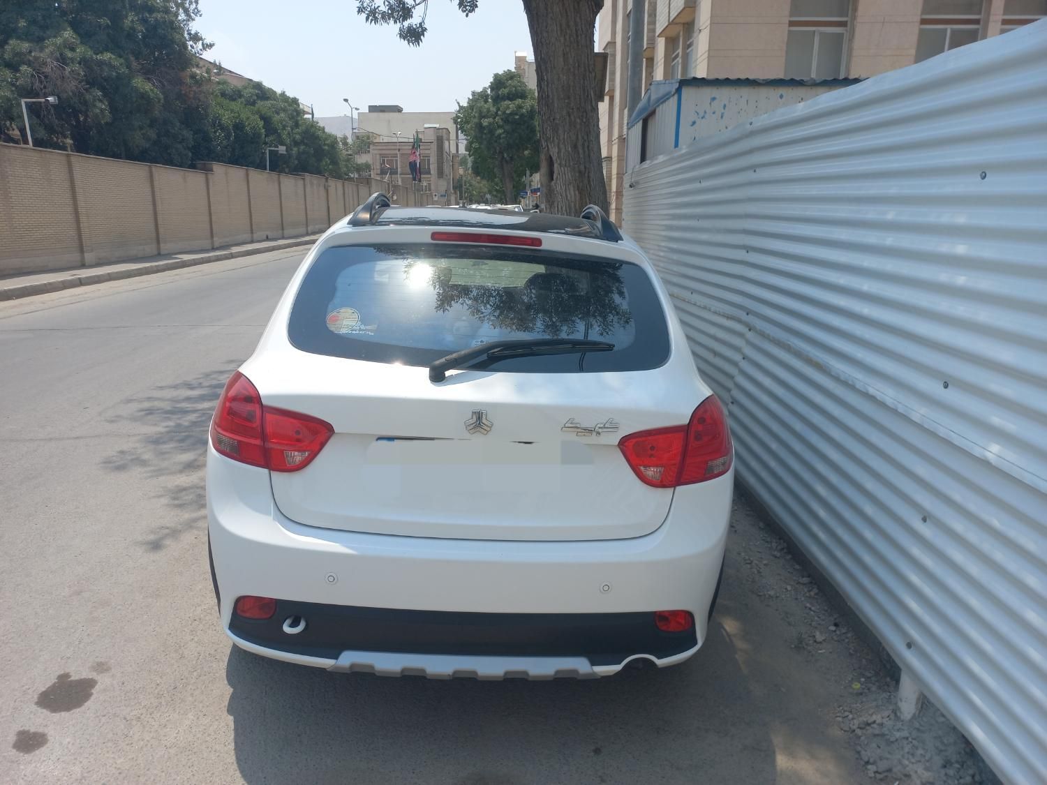 خودرو کوییک، R آگهی ann_19716769