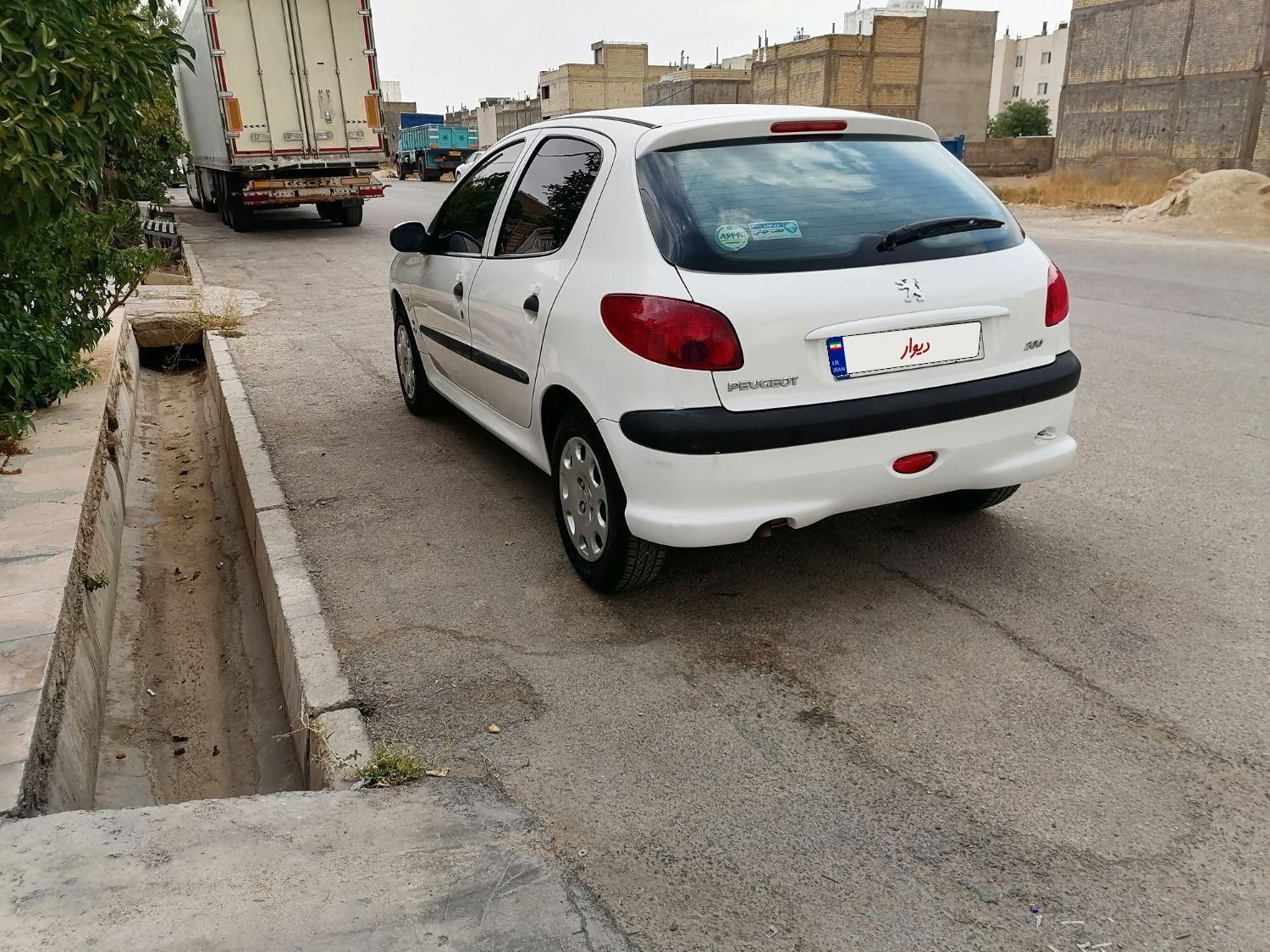 پژو 206 تیپ 2 - 1399