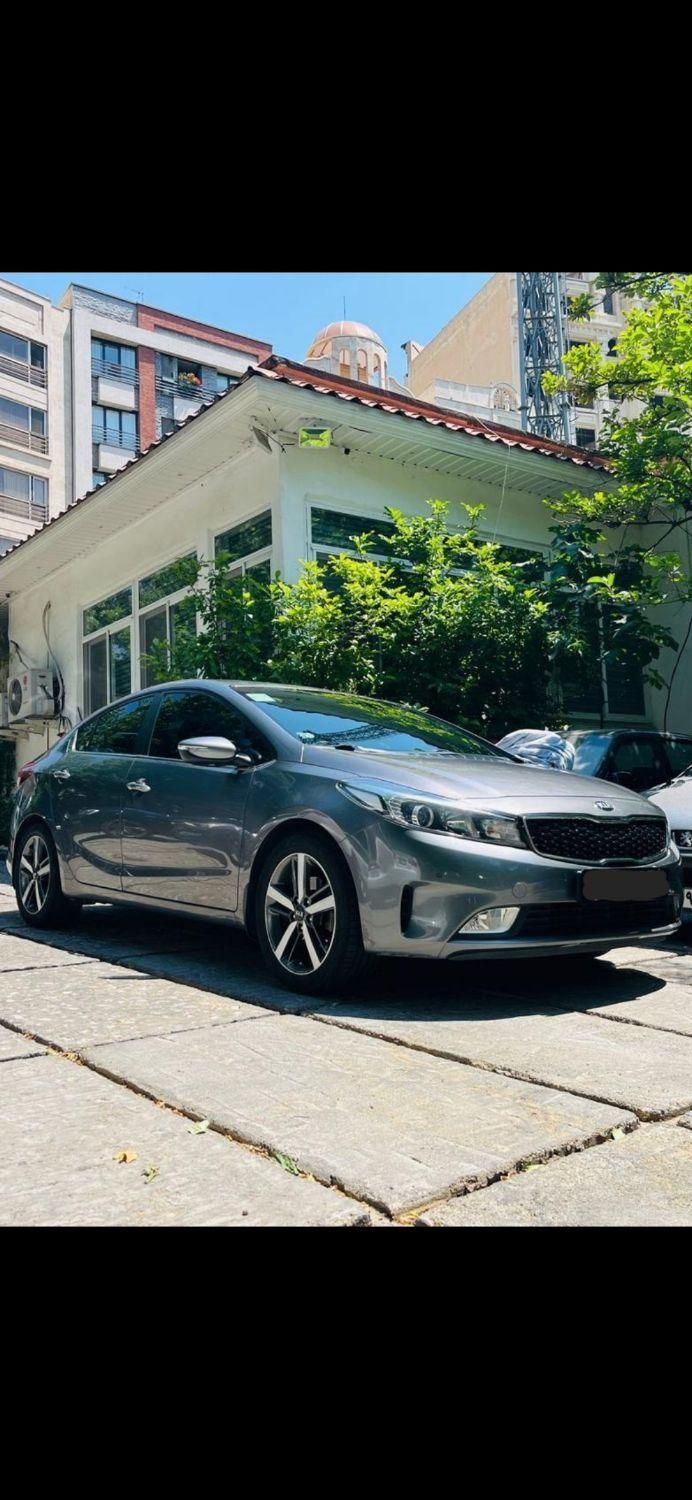 کیا سراتو 2.0 لیتر اتوماتیک GT لاین - 2018