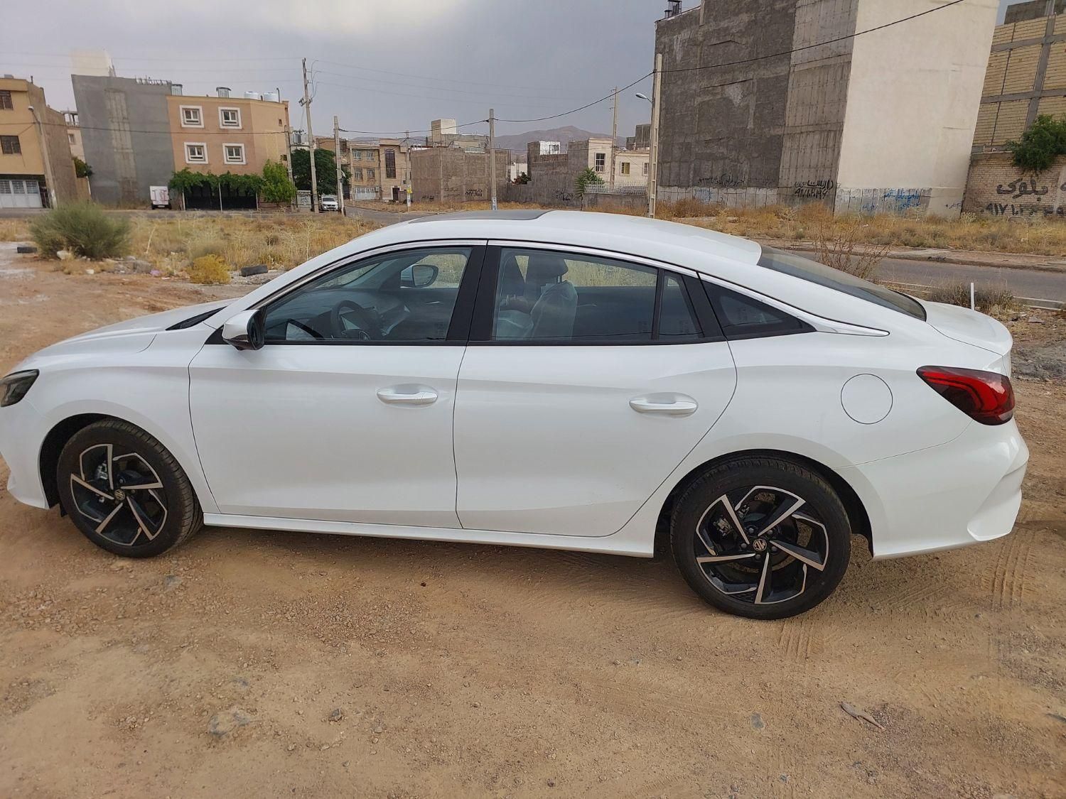 ام جی GT اتوماتیک - 2024