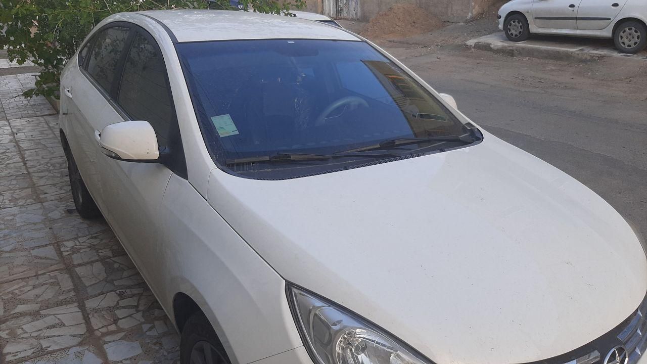 جک J4 اتوماتیک ساده - 1402