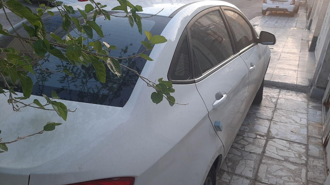 جک J4 اتوماتیک ساده - 1402