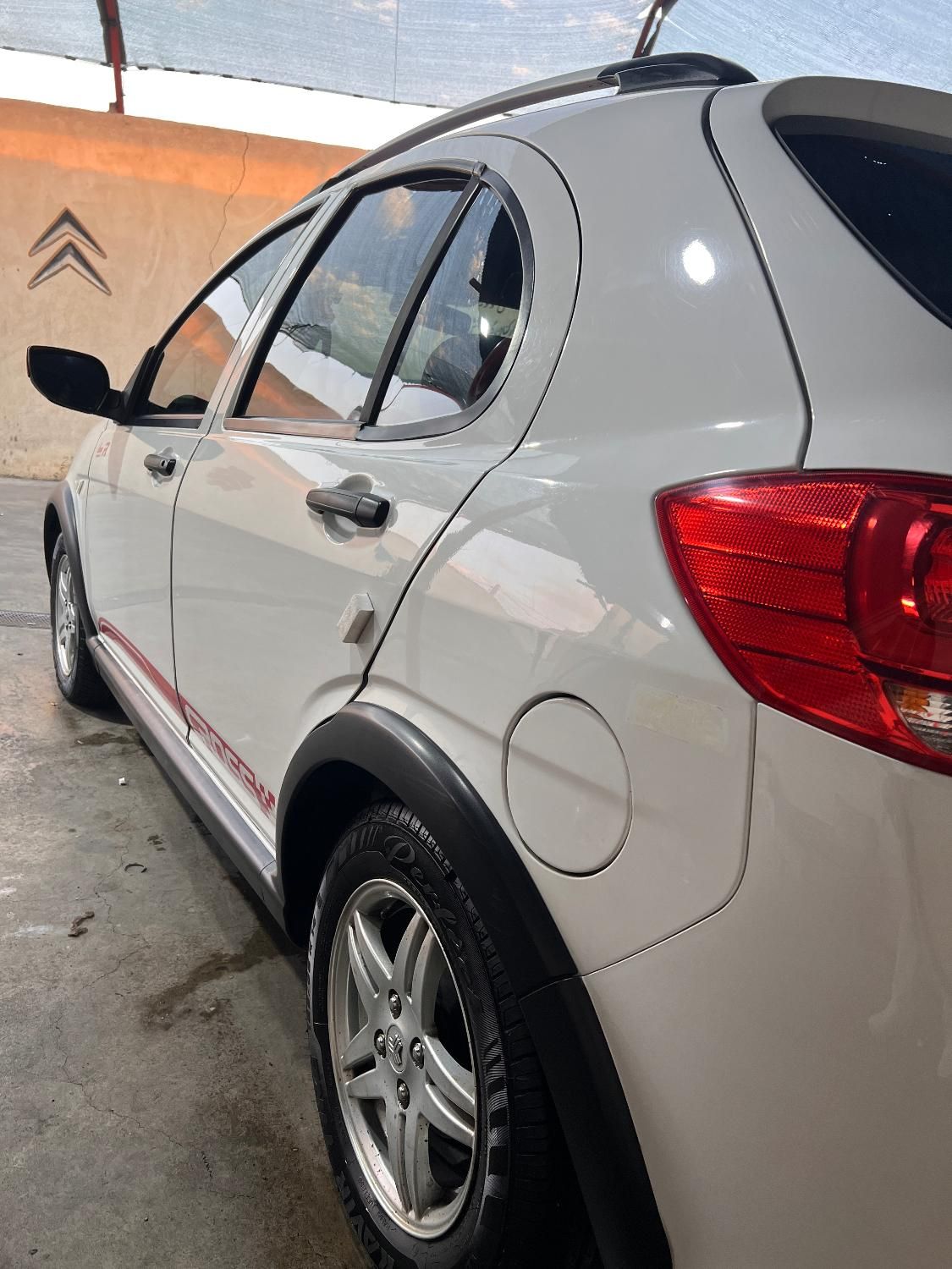 کوییک R دنده‌ای - 1400