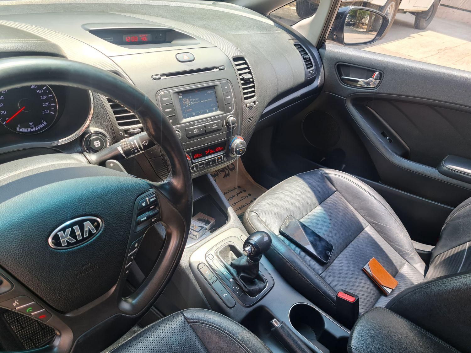 کیا سراتو 2.0 لیتر اتوماتیک GT لاین - 2016