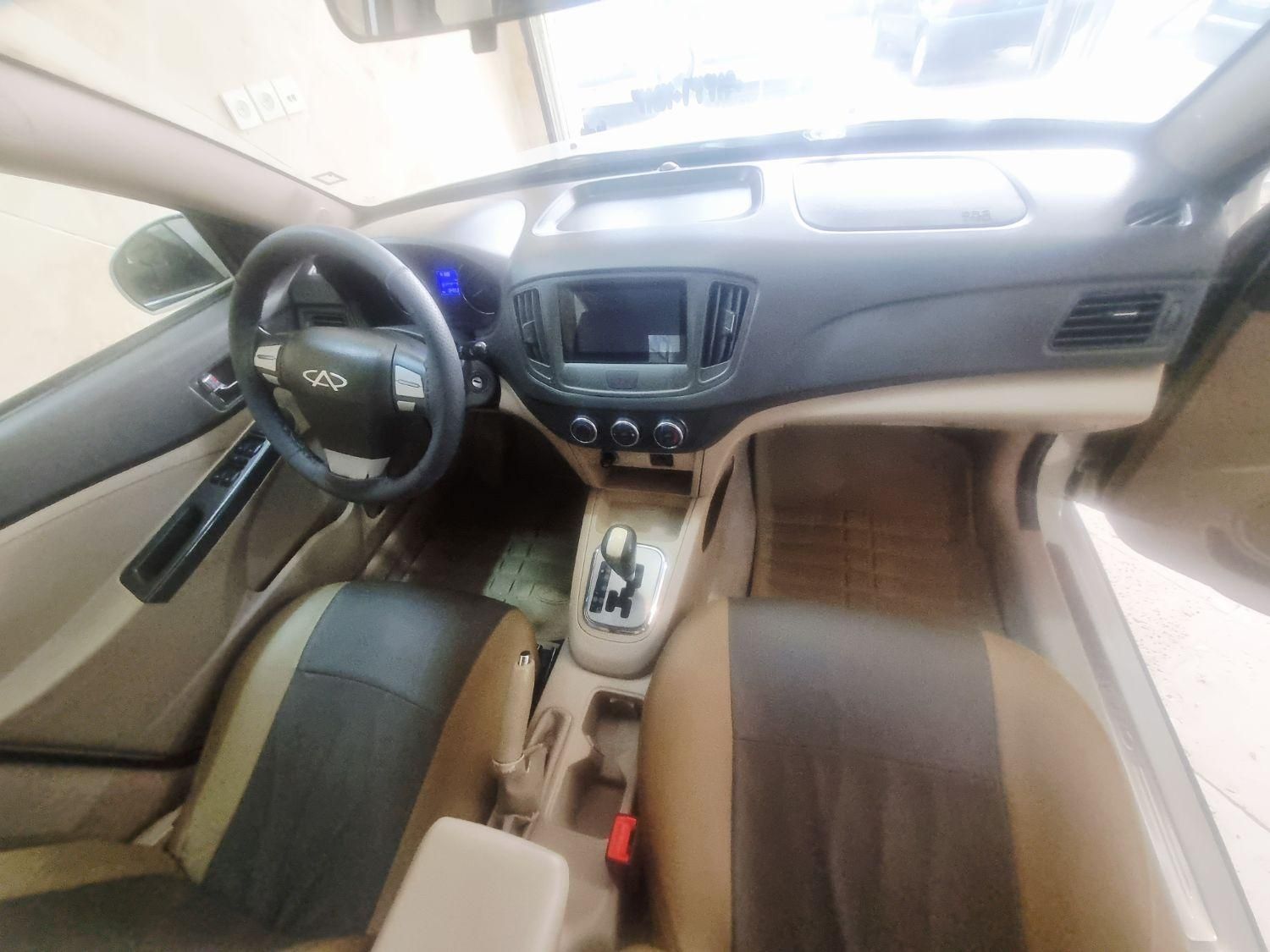 ام وی ام 550 اتوماتیک - 1396