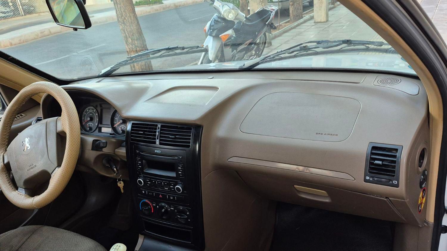 پژو 405 SLX بنزینی TU5 - 1396