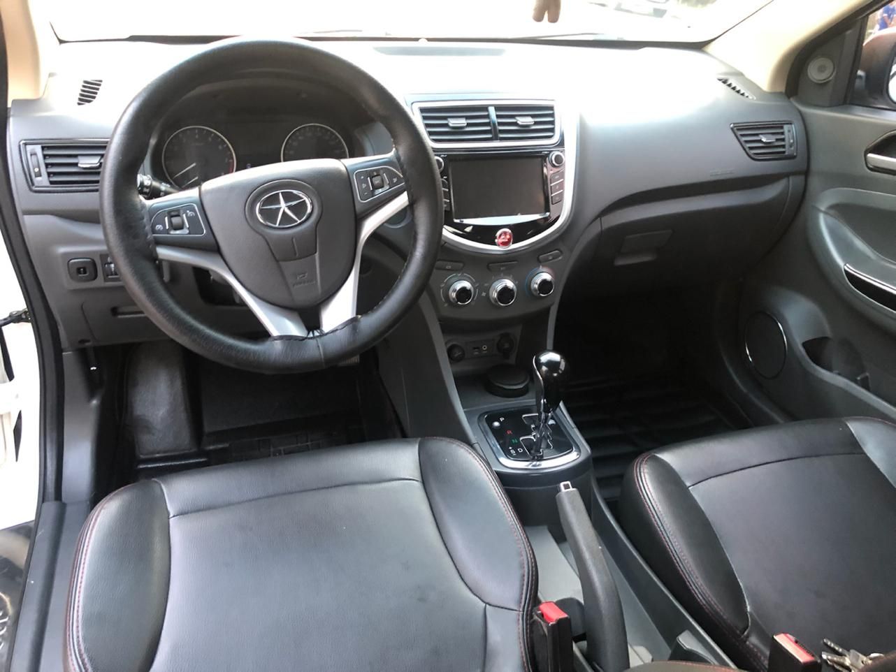 جک J4 اتوماتیک ساده - 1402