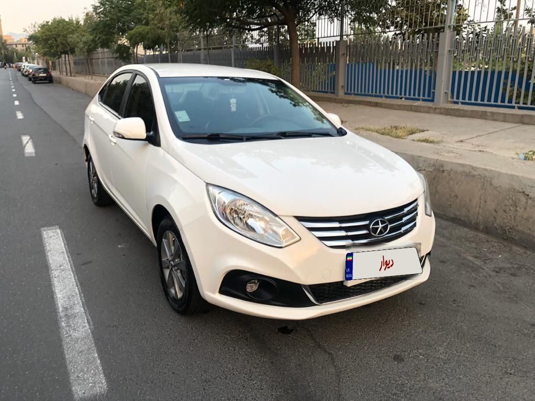 جک J4 اتوماتیک ساده - 1402