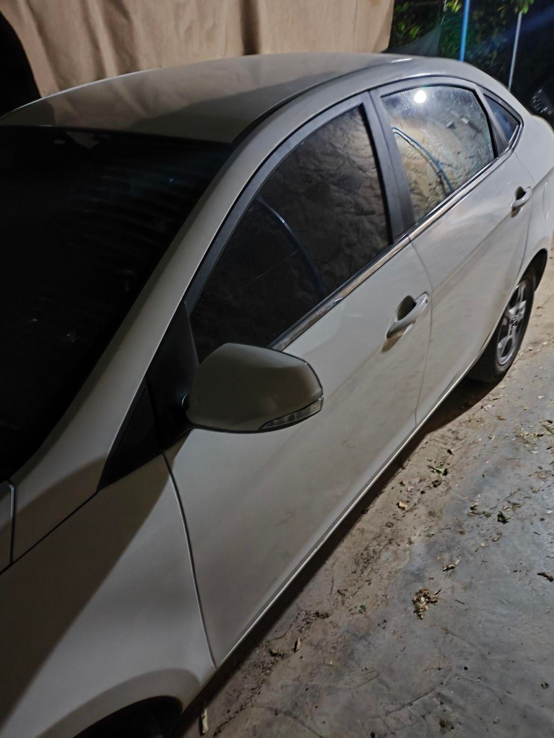 جک J4 اتوماتیک ساده - 1402