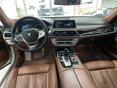 ب ام و سری 7 730li - 2017
