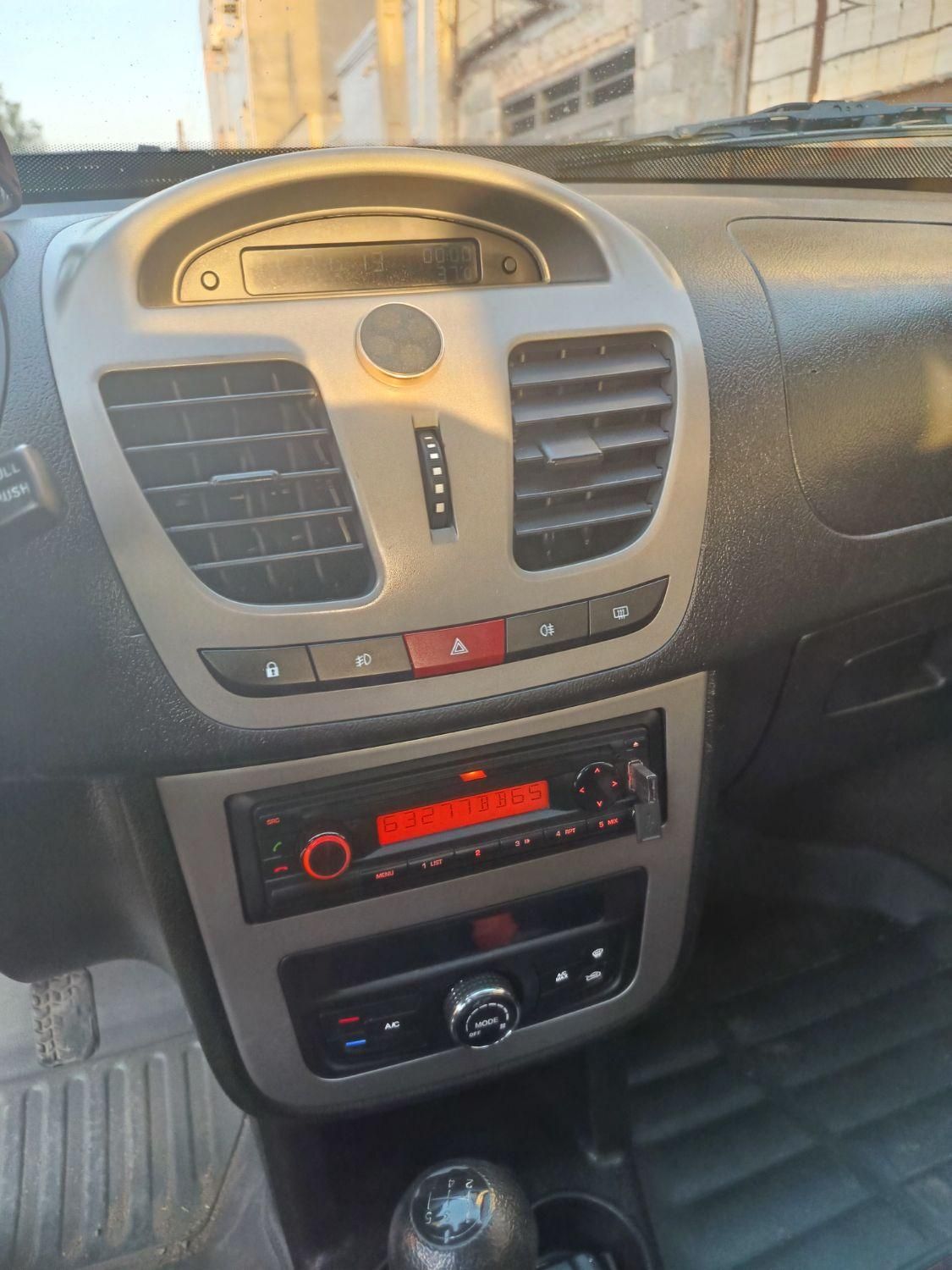 کوییک R دنده‌ای - 1400