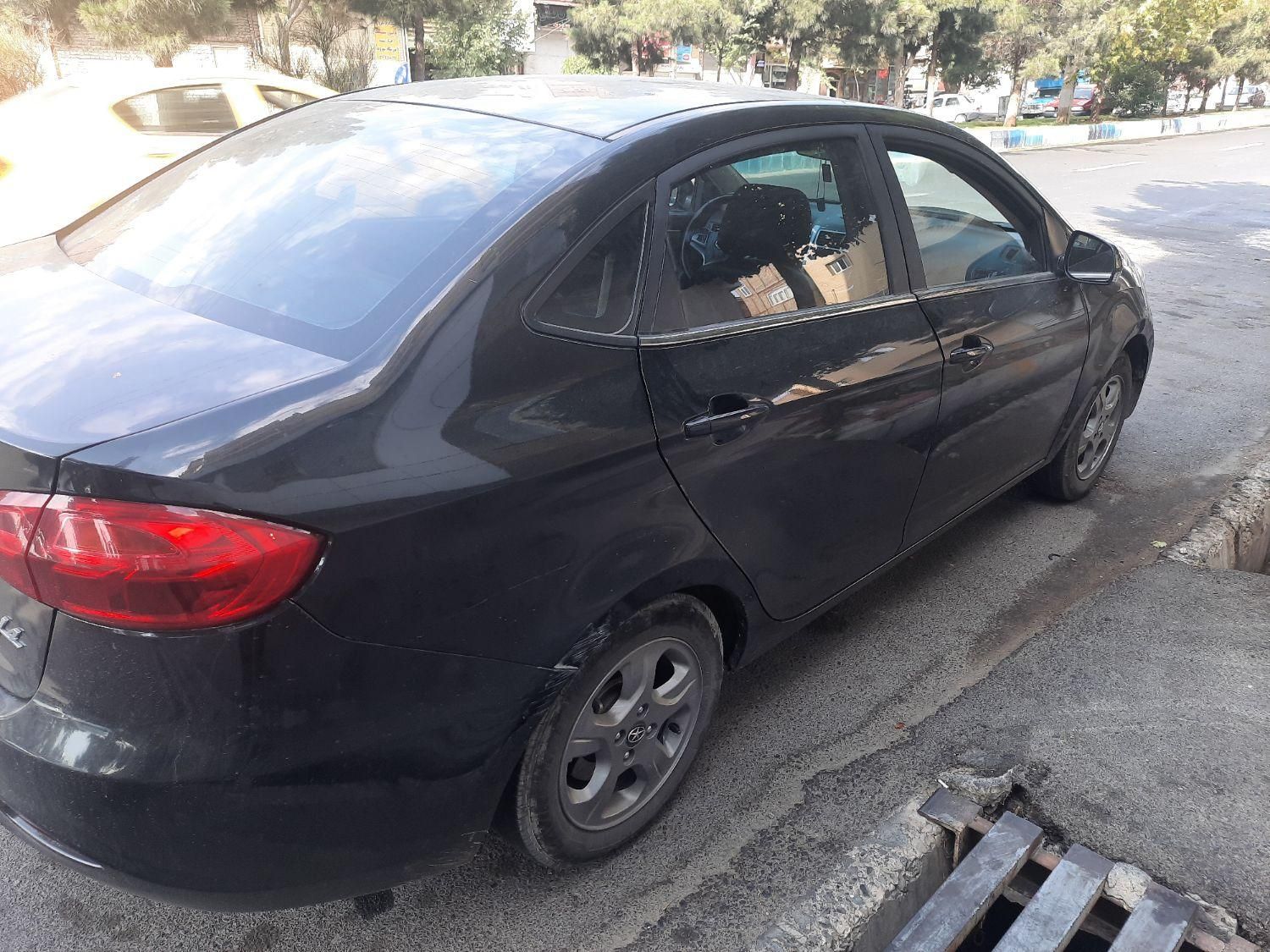 جک J4 اتوماتیک ساده - 1401
