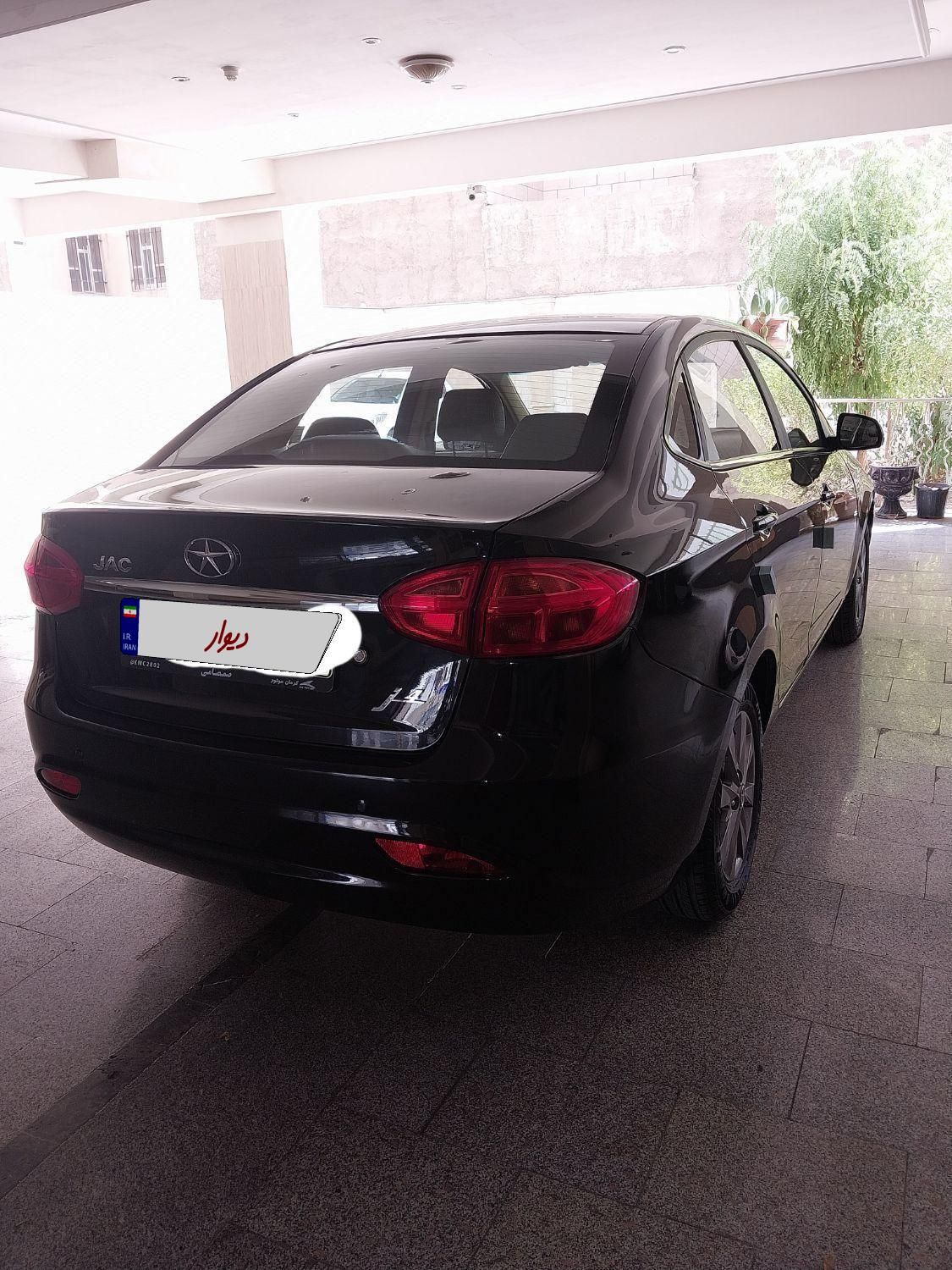 جک J4 اتوماتیک ساده - 1403