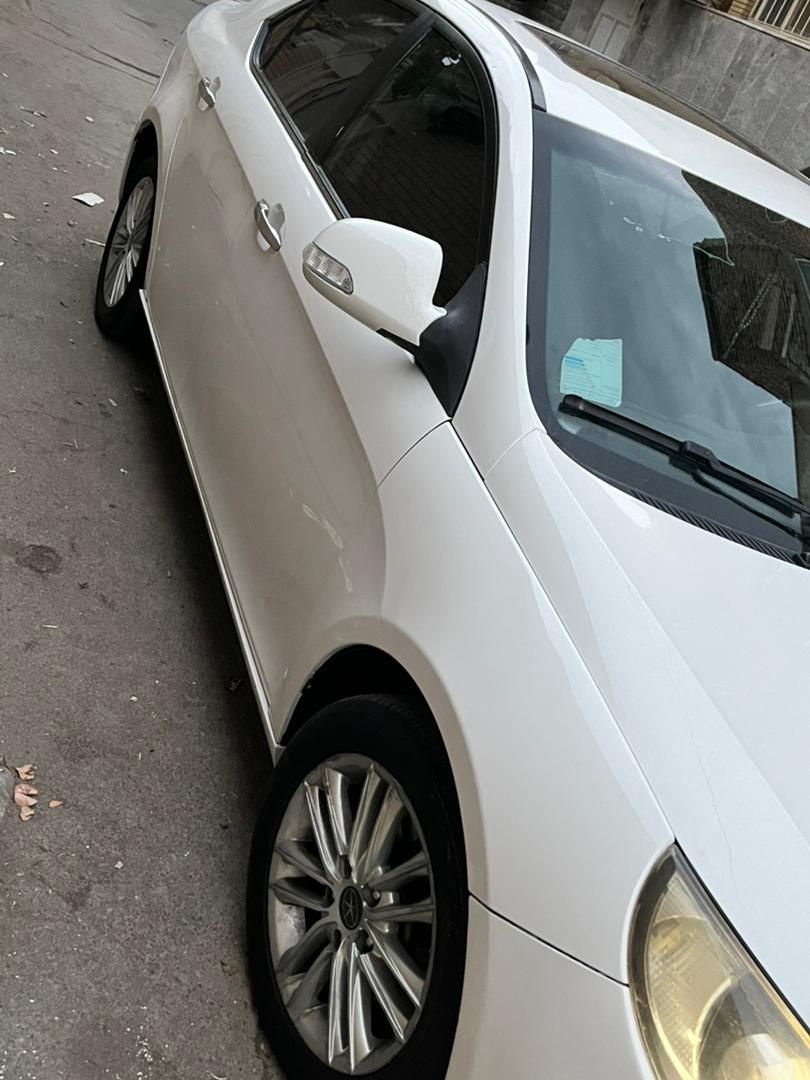 جک J5 اتوماتیک - 1394