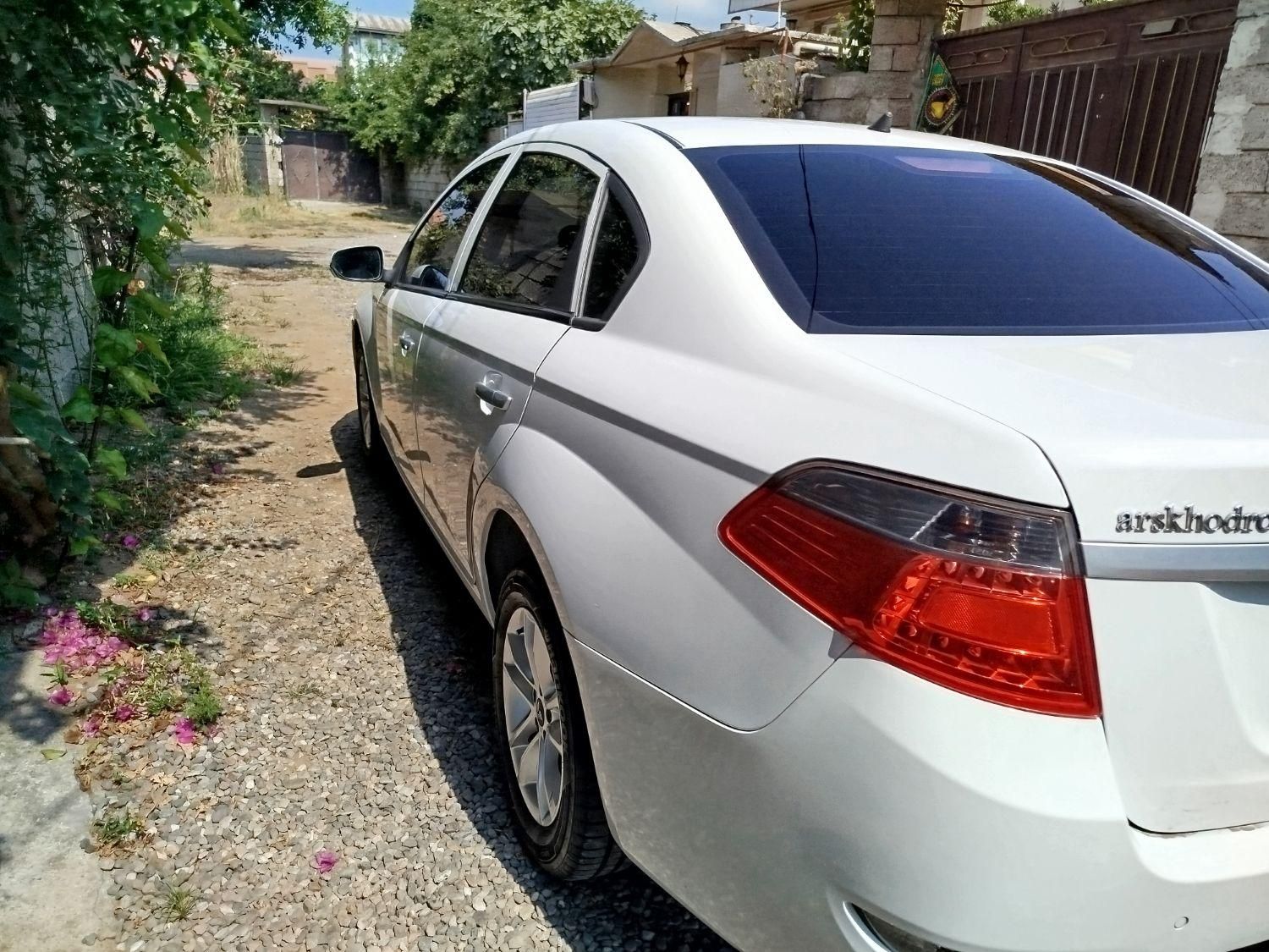 برلیانس H330 اتوماتیک 1500 - 1395