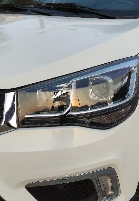 ام وی ام X22 اتوماتیک اسپرت - 1396
