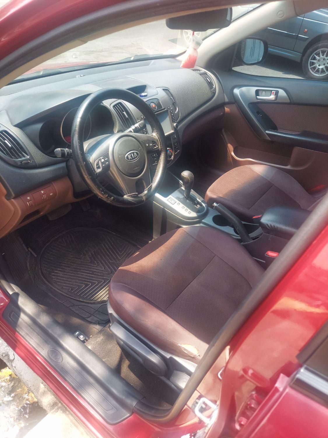 کیا سراتو 2.0 لیتر اتوماتیک GT لاین - 2010