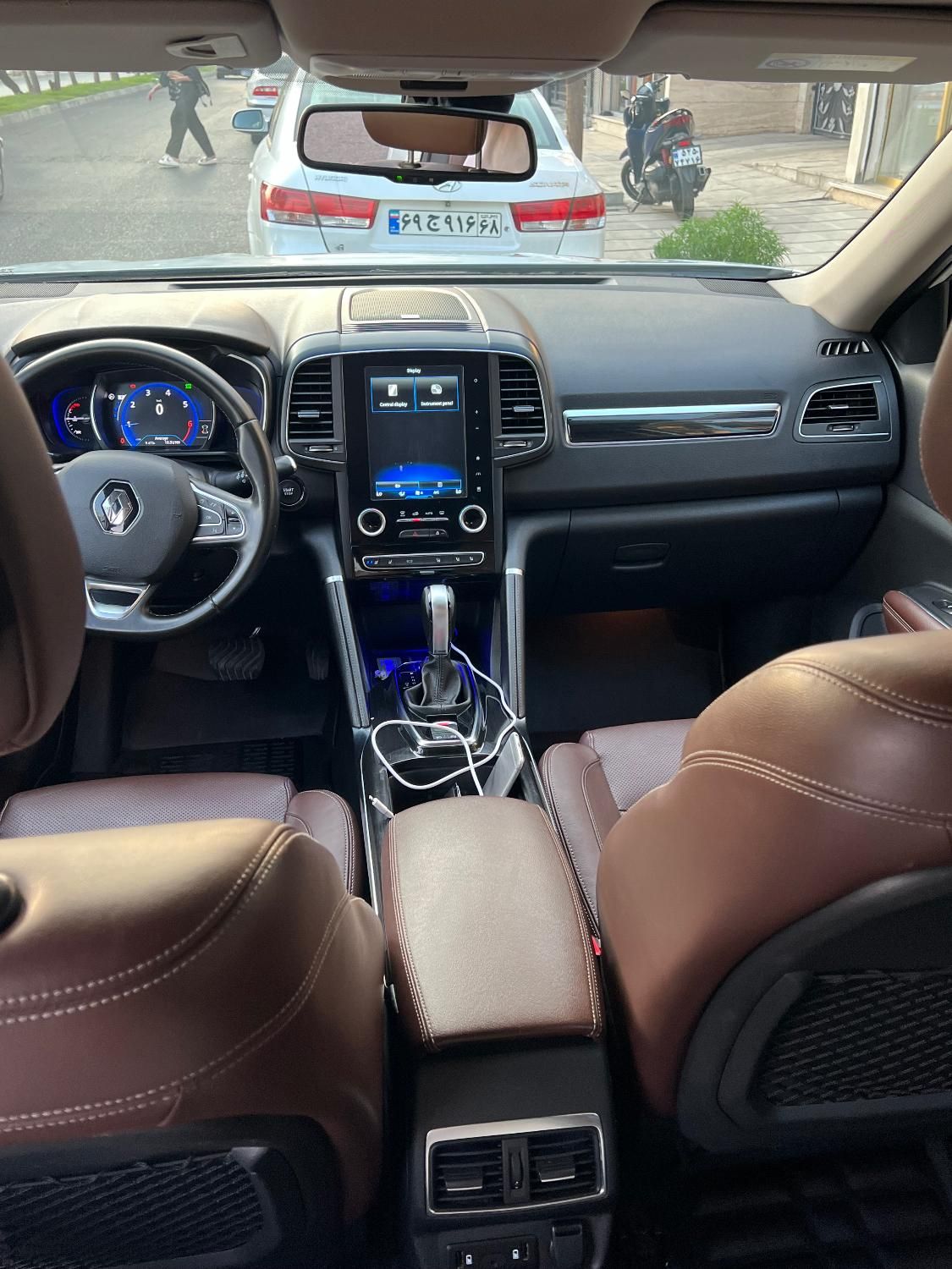 خودرو رنو، کولیوس آگهی ann_19724851