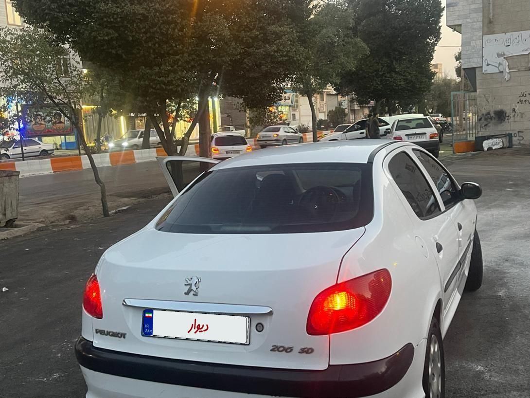 پژو ۲۰۶ صندوق دار v20 - 1390