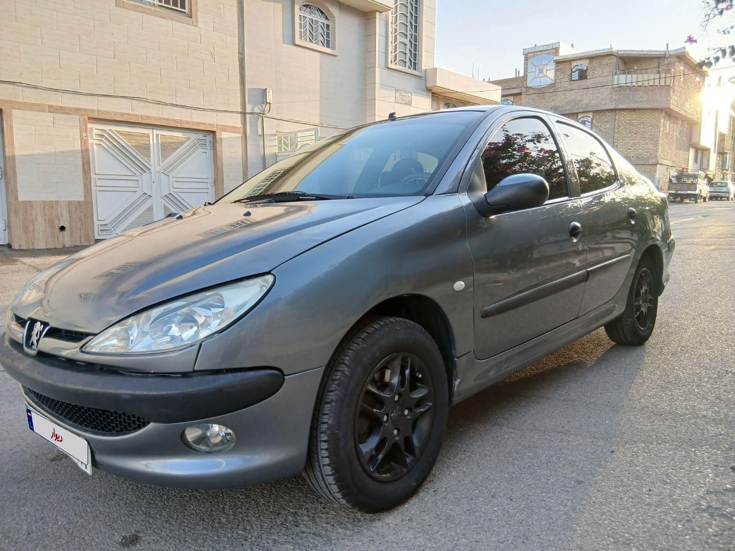 پژو ۲۰۶ صندوق دار v8 - 1396