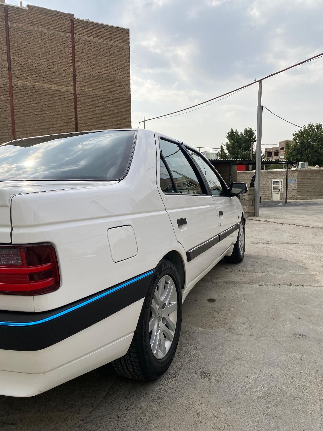 پژو 405 SLX بنزینی TU5 - 1397