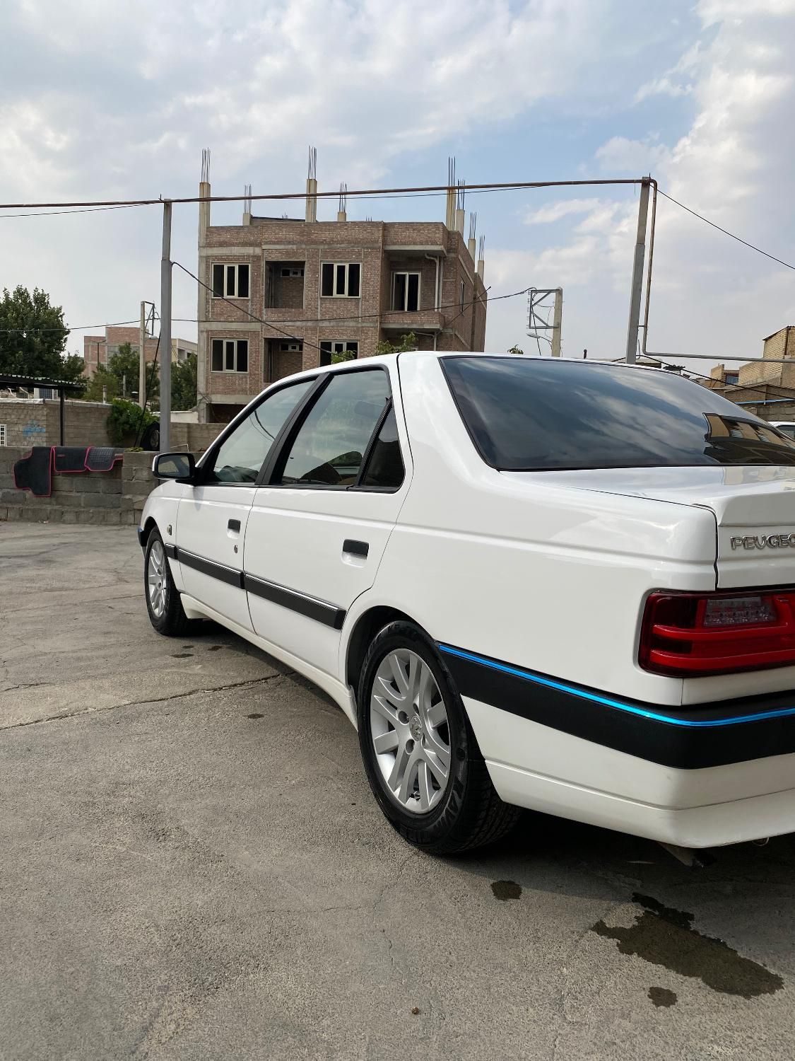 پژو 405 SLX بنزینی TU5 - 1397