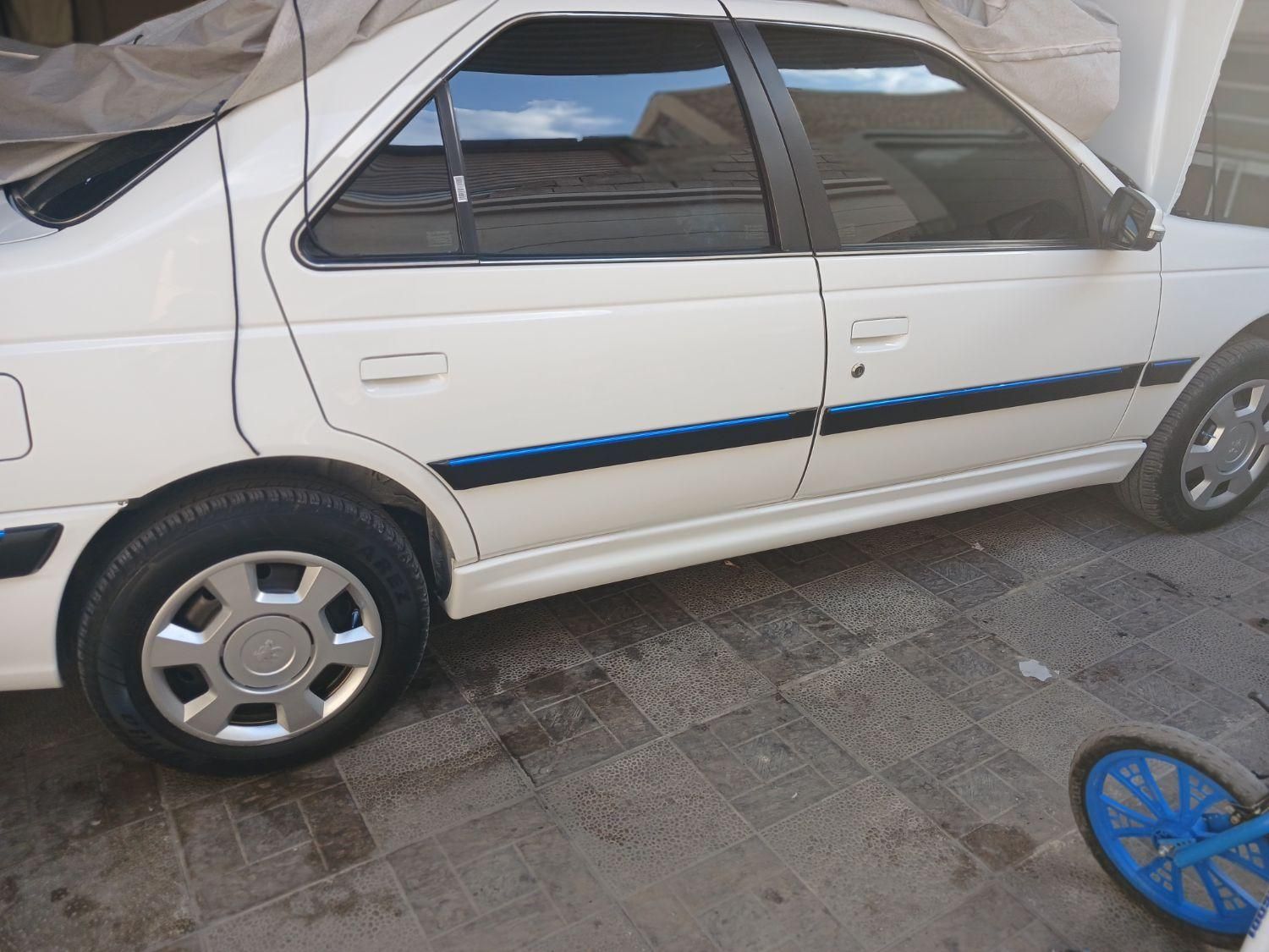 پژو پارس سال - 1402