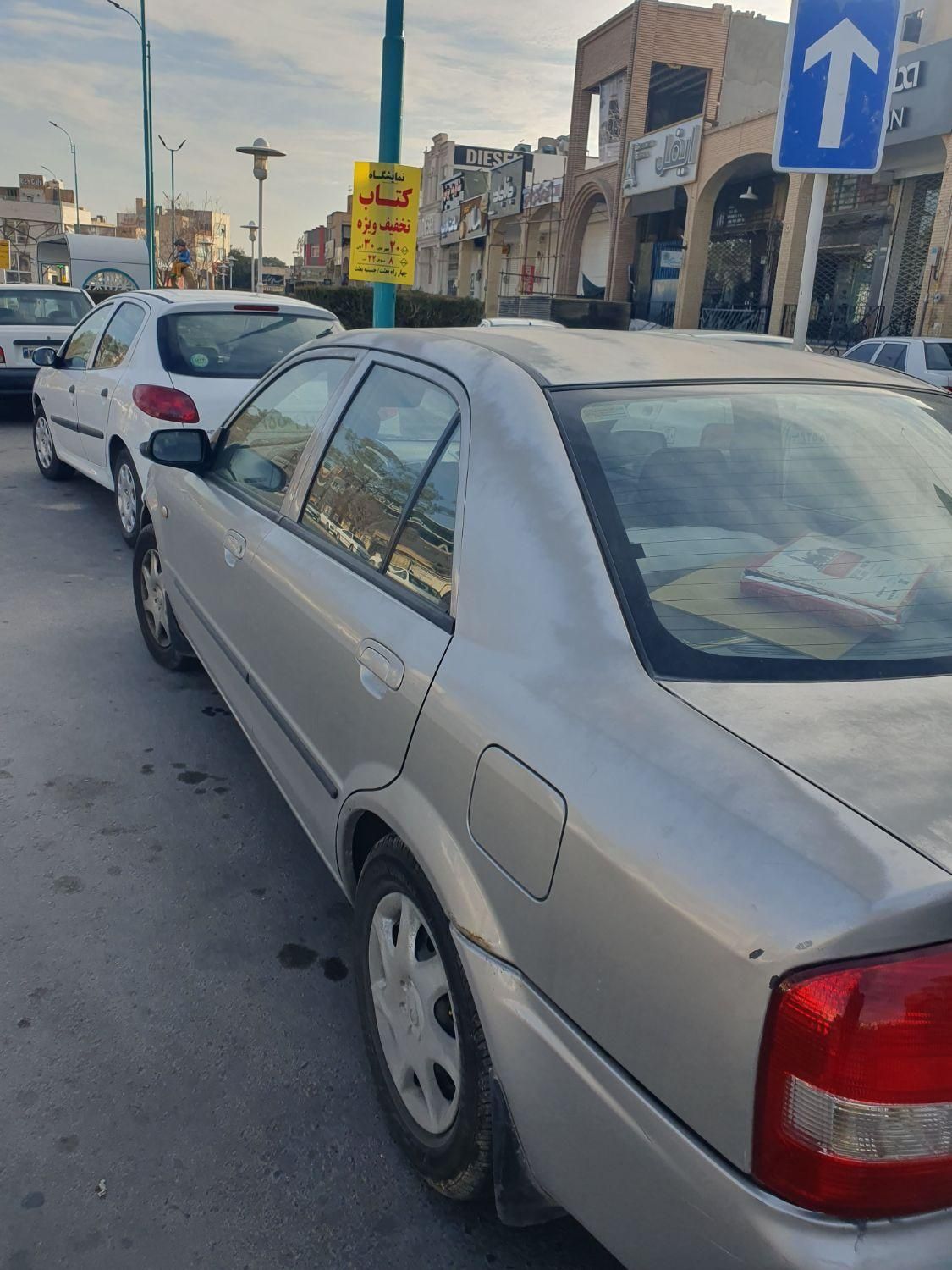مزدا 323 اتوماتیک - 1383