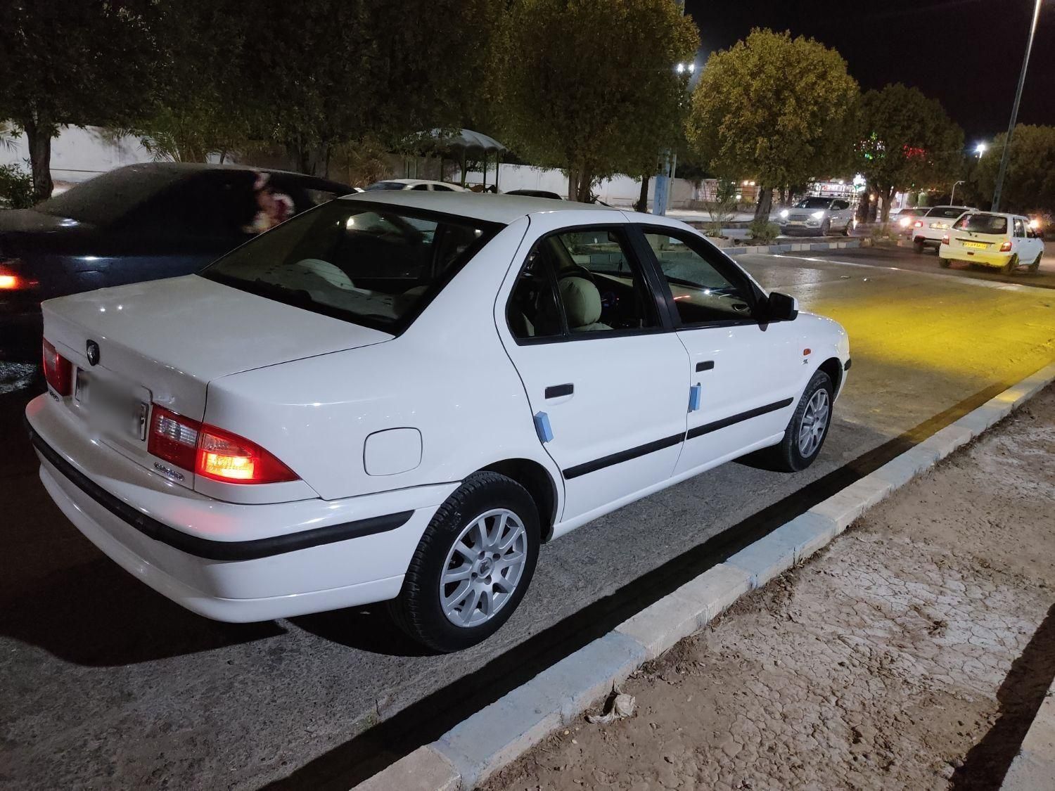سمند LX XU7 - 1390