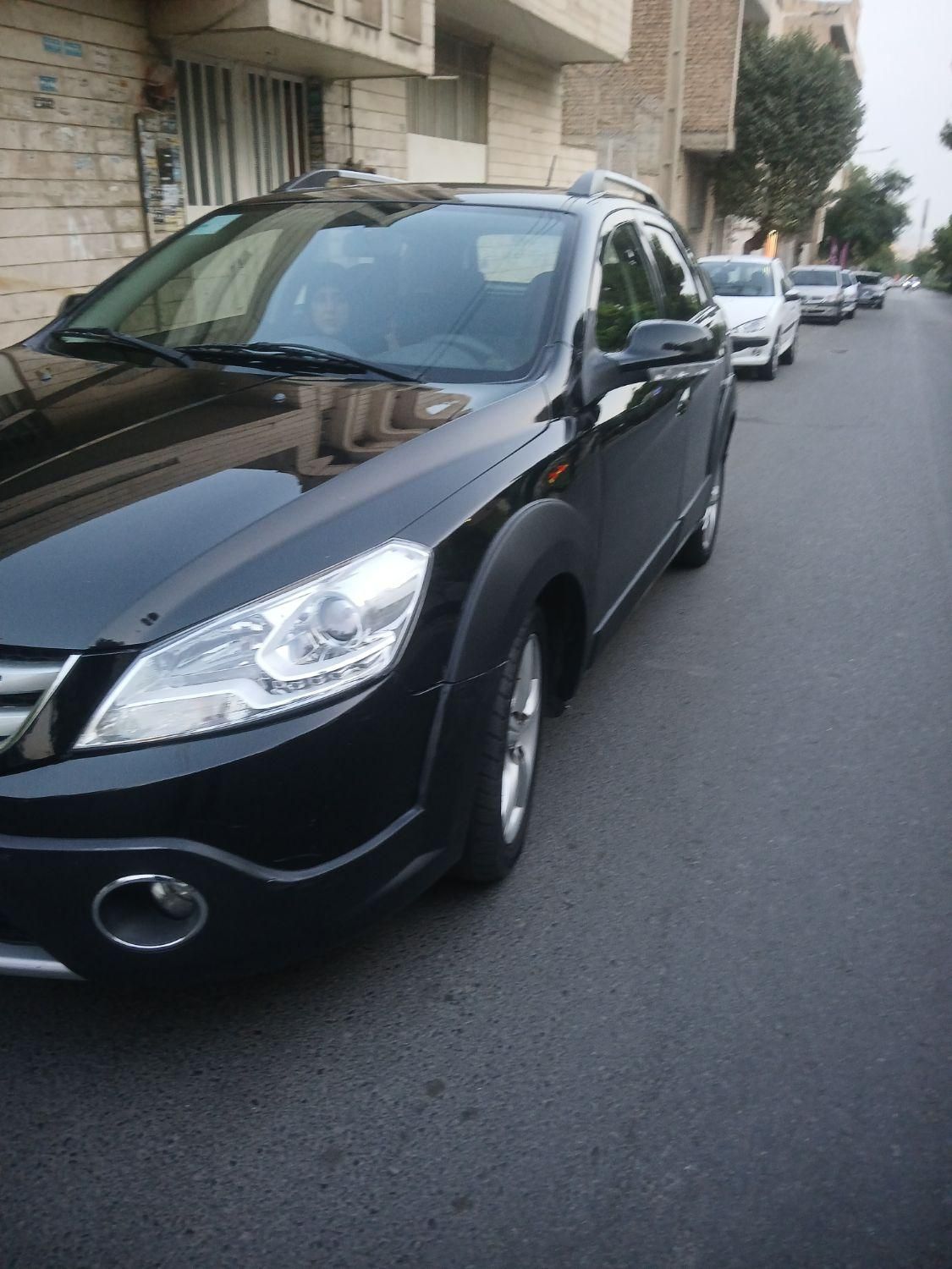 دانگ فنگ H30 کراس اتوماتیک - 1396