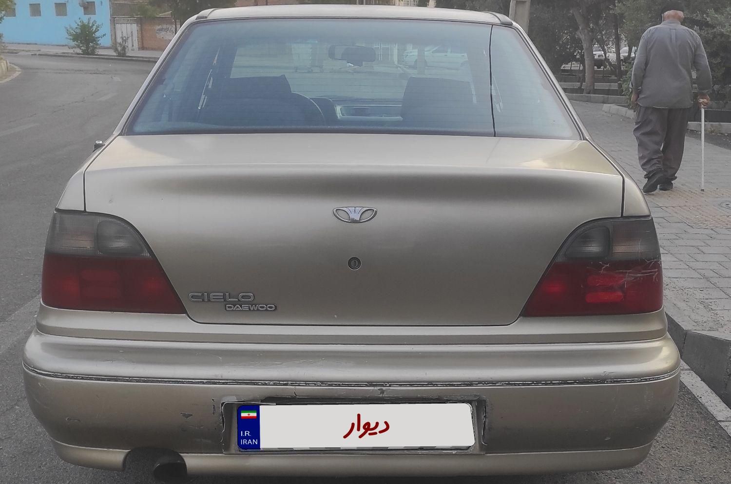 دوو سیلو سدان - 1381