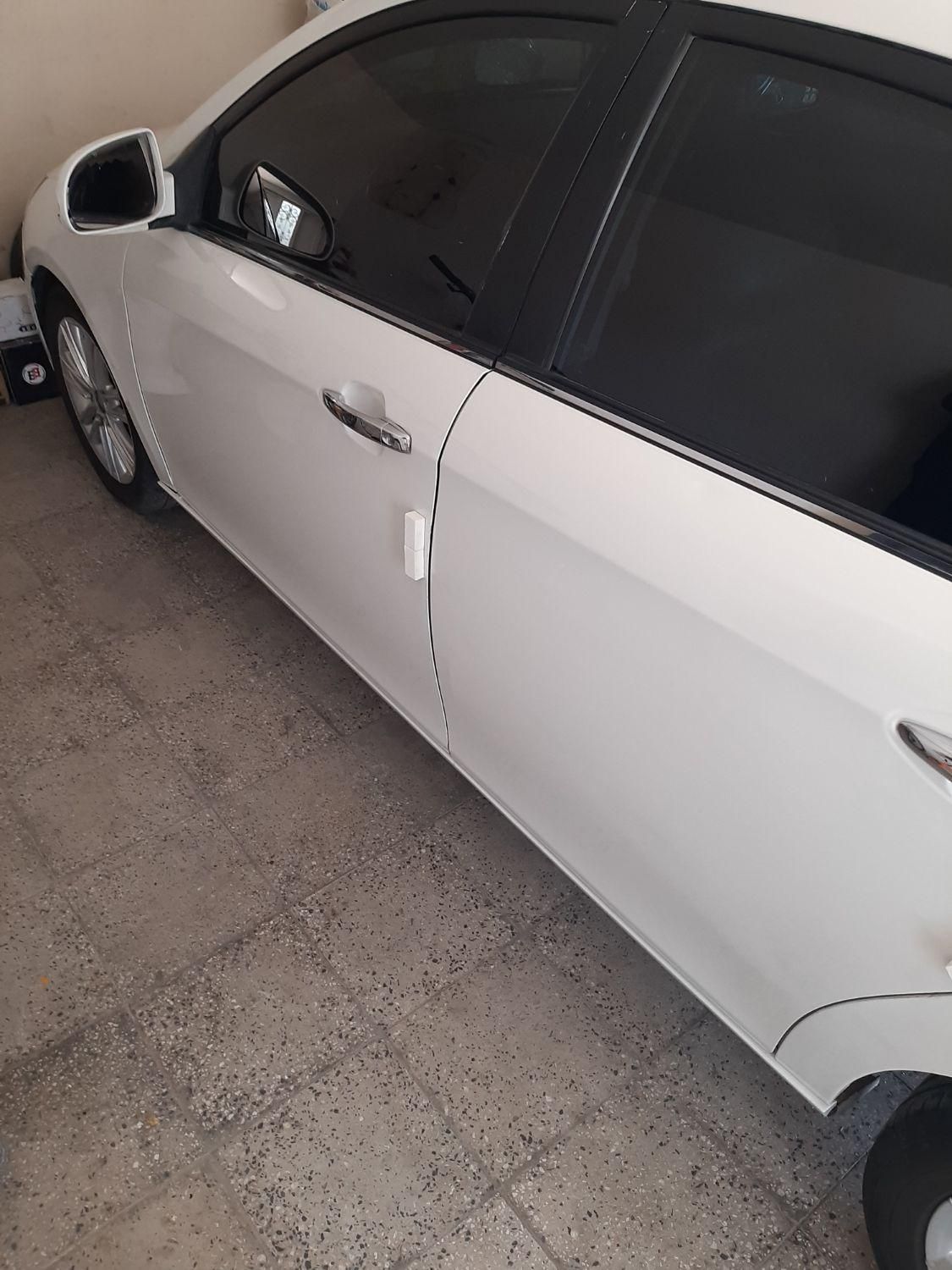 جک J5 اتوماتیک - 1396