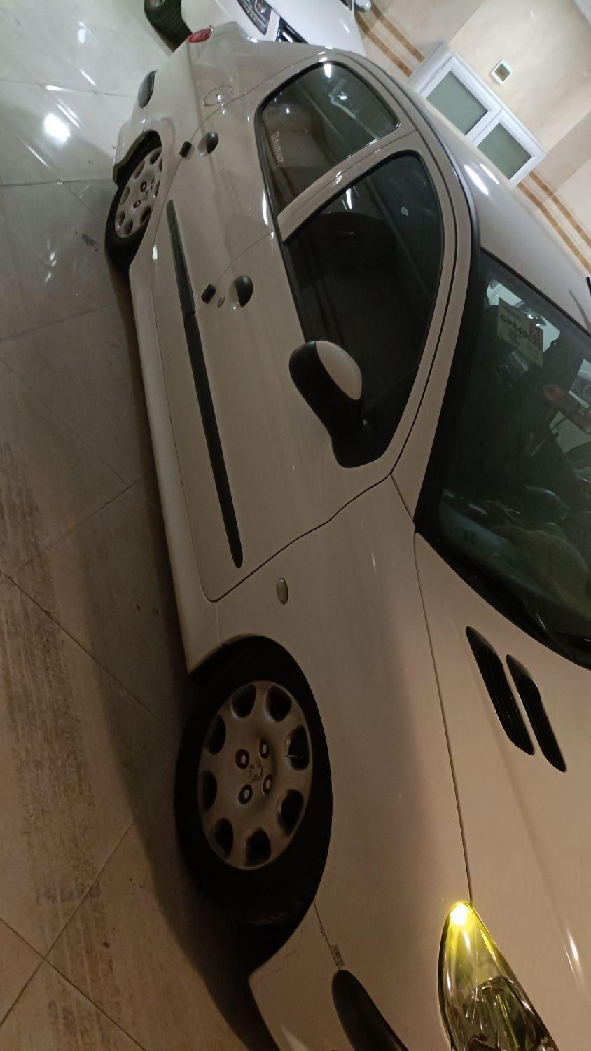 پژو ۲۰۶ صندوق دار v8 - 1395