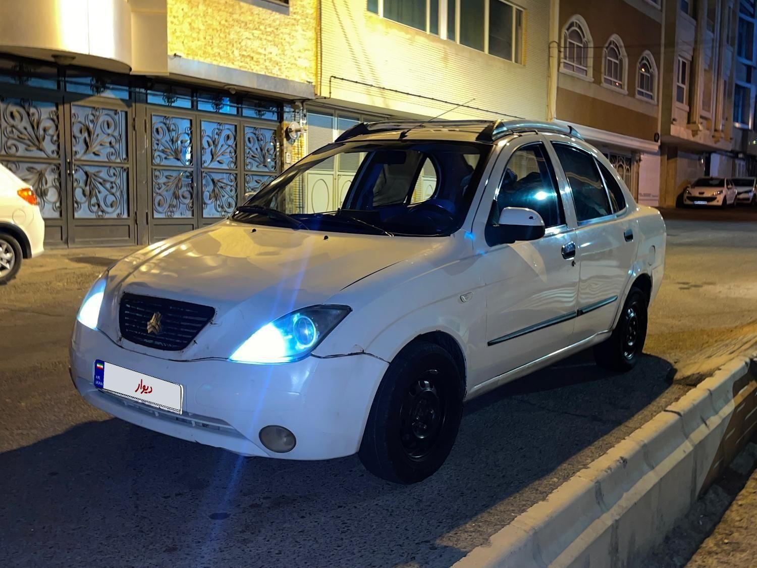 تیبا صندوق دار EX - 1395