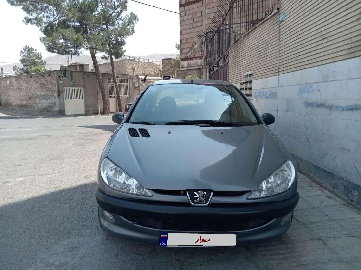پژو ۲۰۶ صندوق دار v2 - 1389