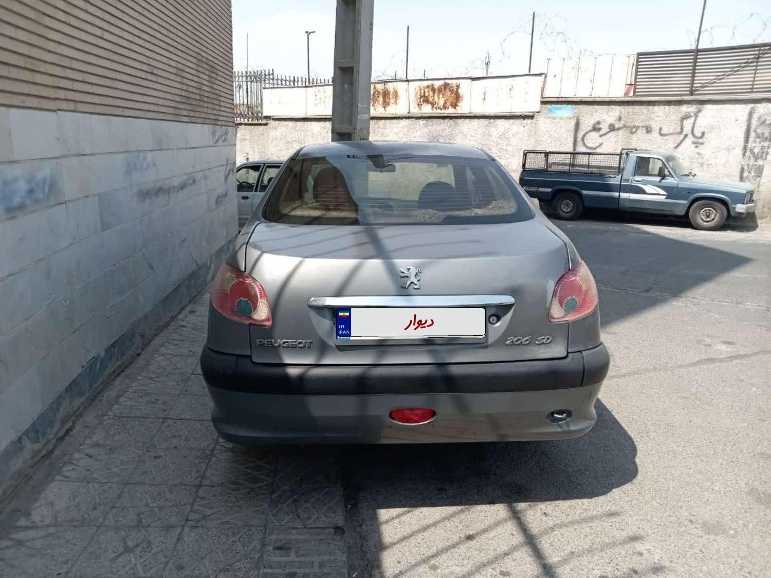 پژو ۲۰۶ صندوق دار v2 - 1389