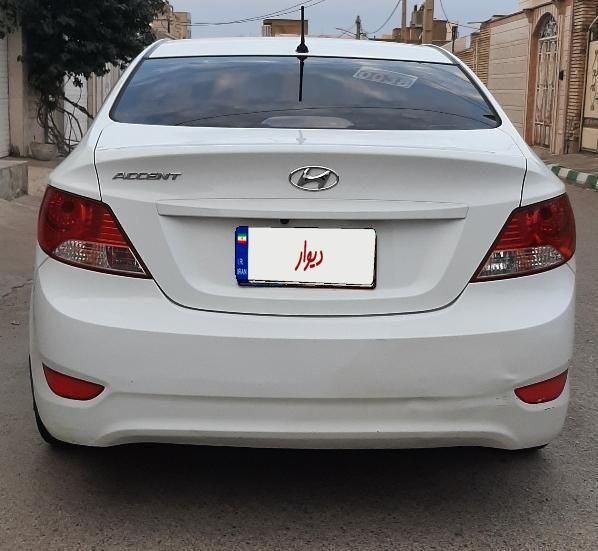 هیوندای اکسنت جی‌ال‌اس - 2017