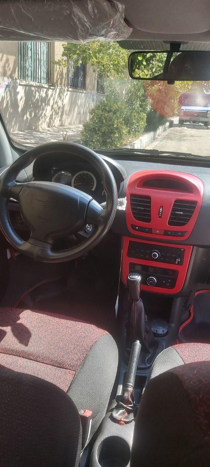 کوییک R دنده‌ای - 1400