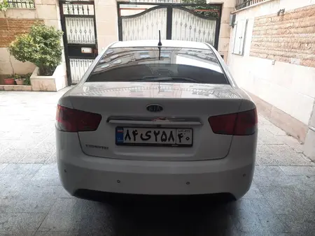 کیا سراتو 2.0 لیتر دنده ای - 2018