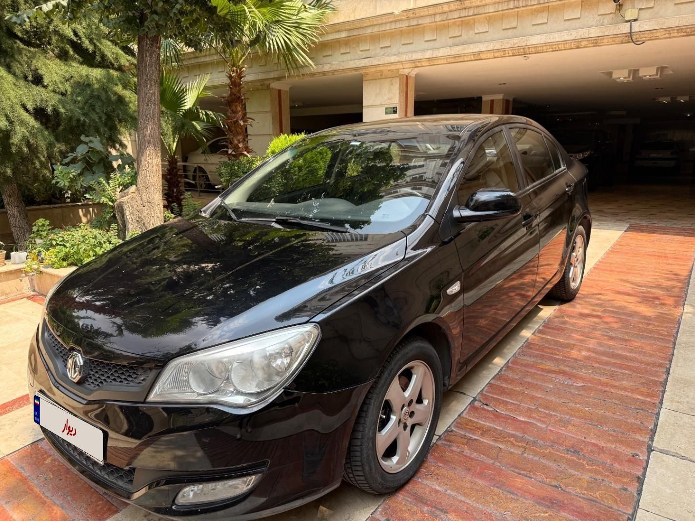 ام جی 350 اتوماتیک - 2014