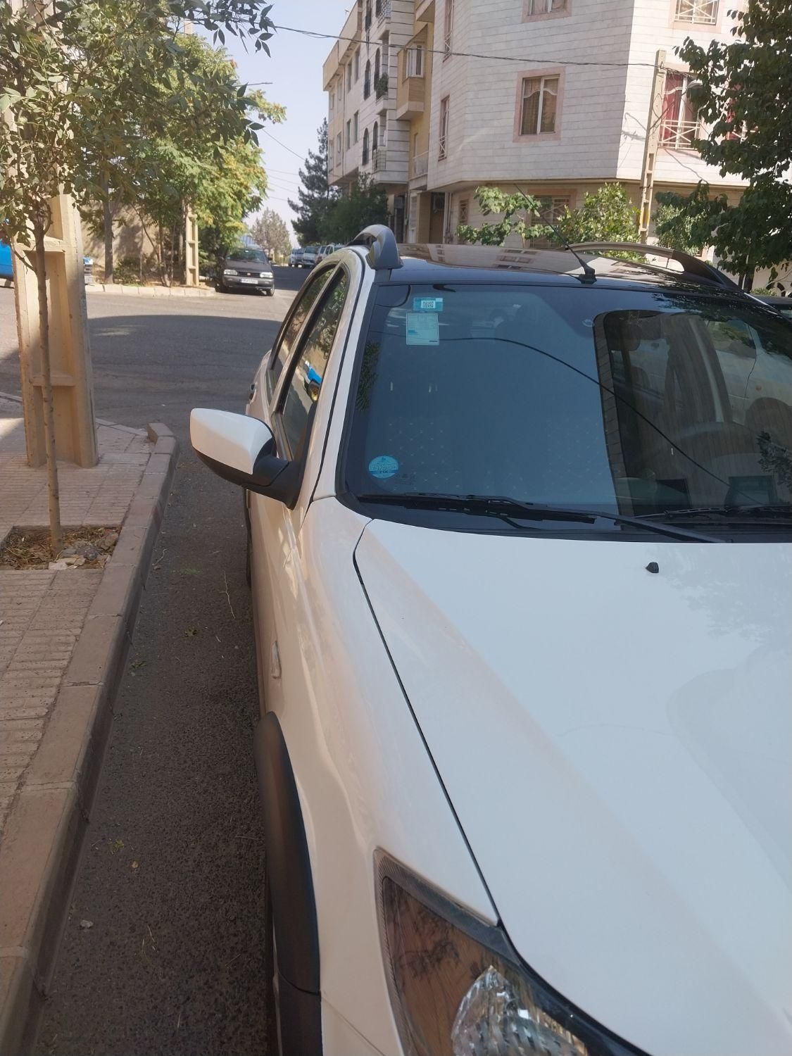 کوییک R دنده‌ای - 1402