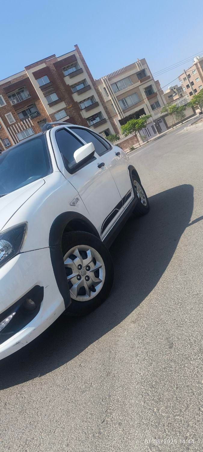 خودرو کوییک، R آگهی ann_19740647