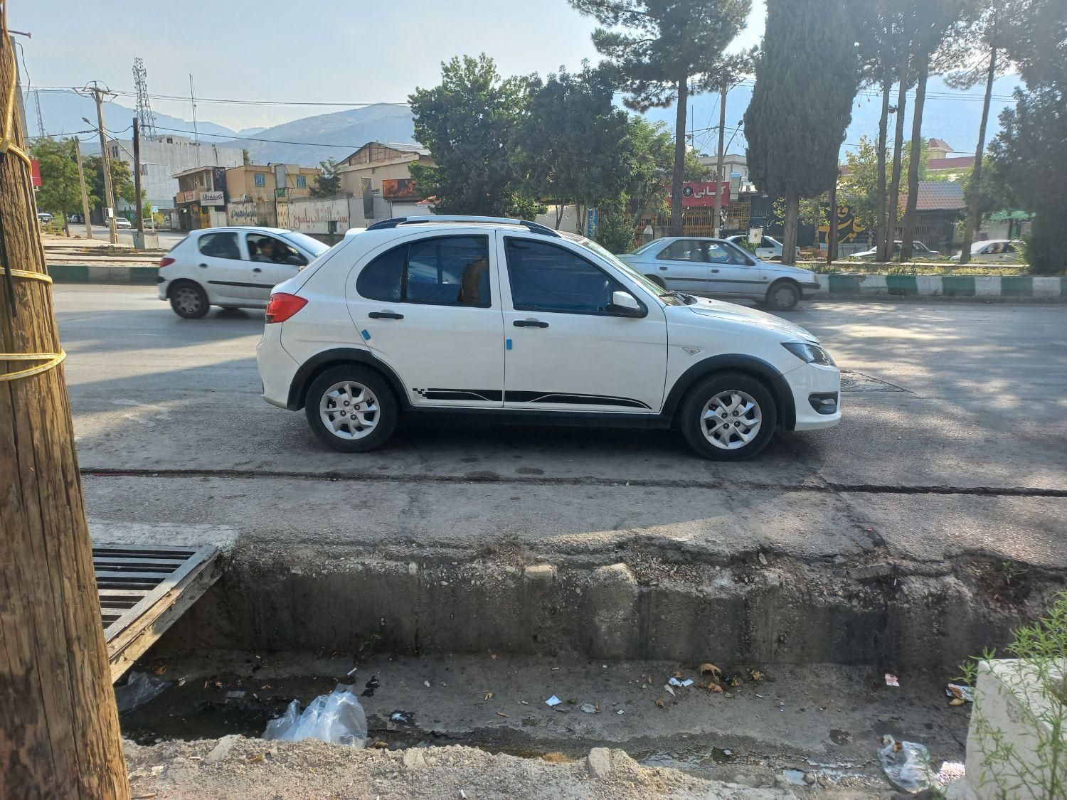 خودرو کوییک، R آگهی ann_19740787