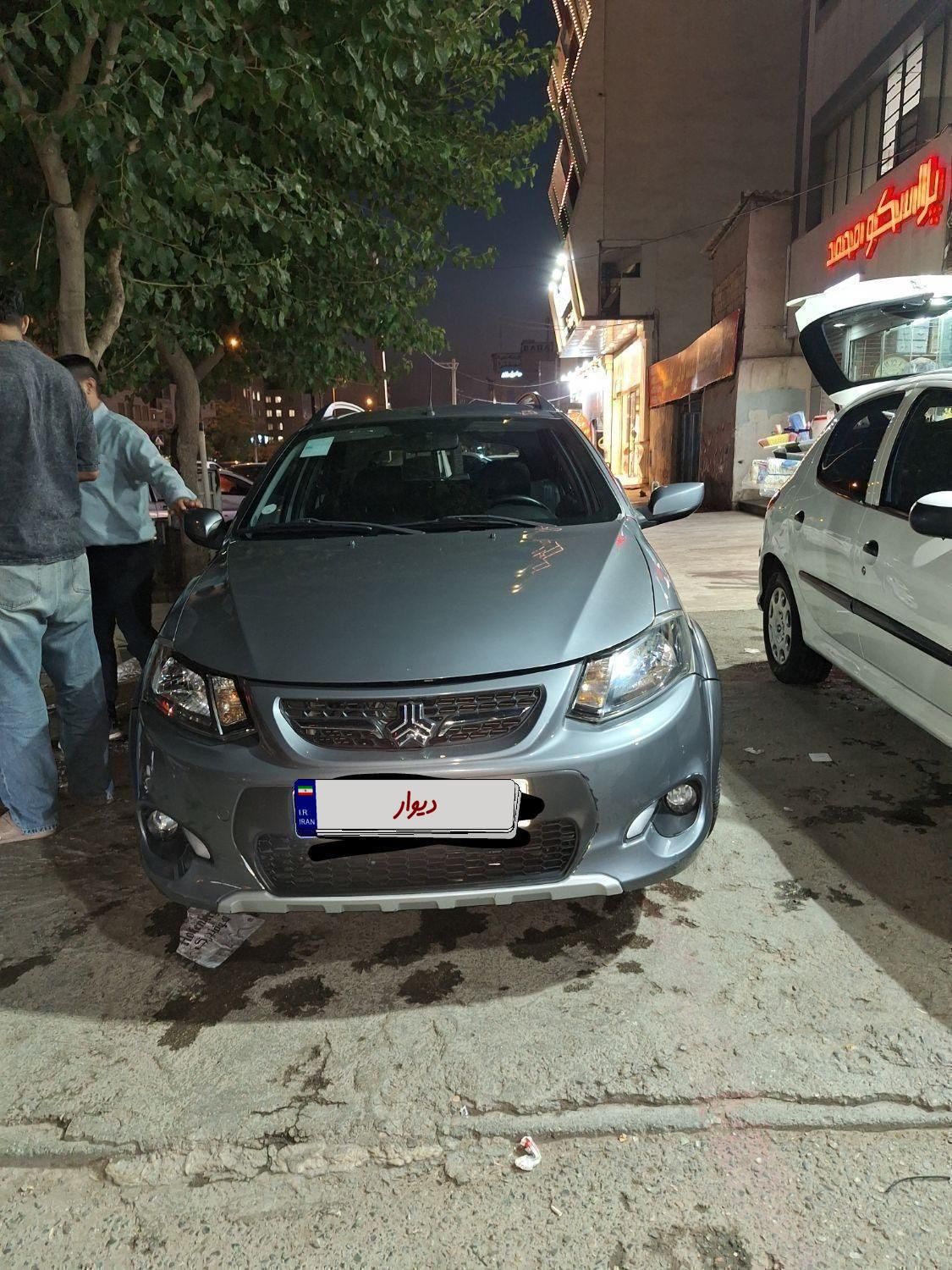 خودرو کوییک، معمولی آگهی ann_19741464