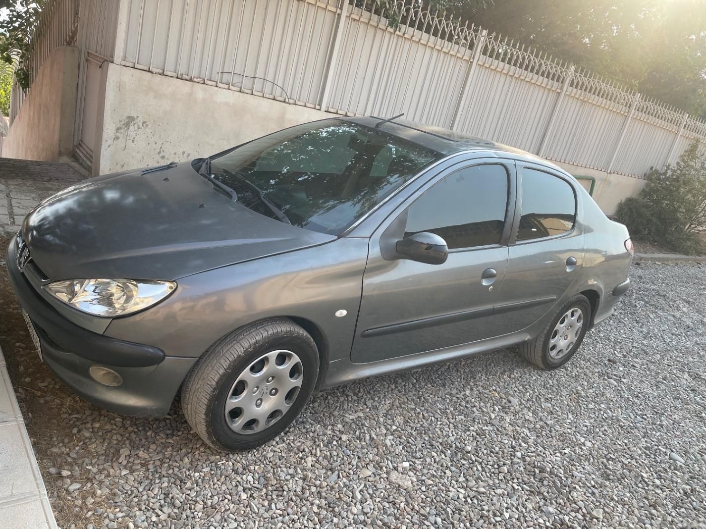 پژو ۲۰۶ صندوق دار v8 - 1385