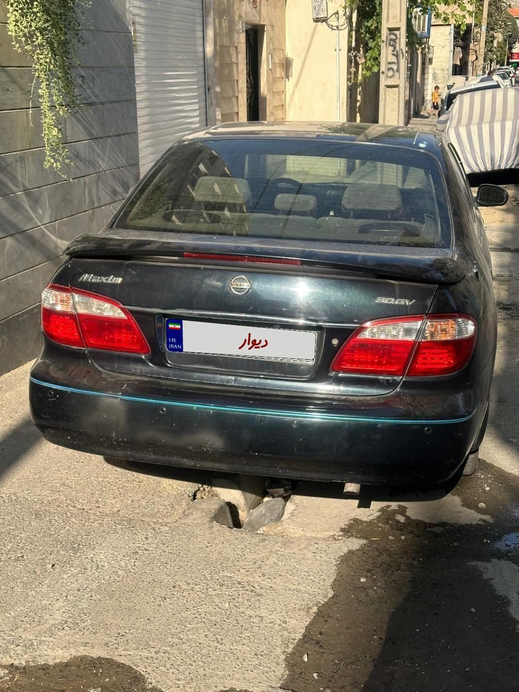 نیسان ماکسیما دنده‌ای - 1383