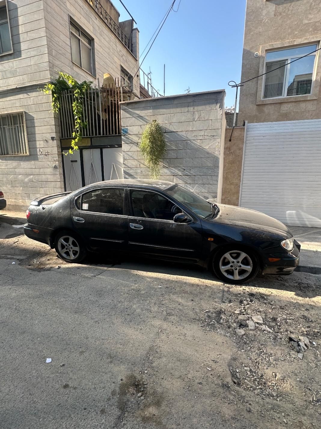 نیسان ماکسیما دنده‌ای - 1383